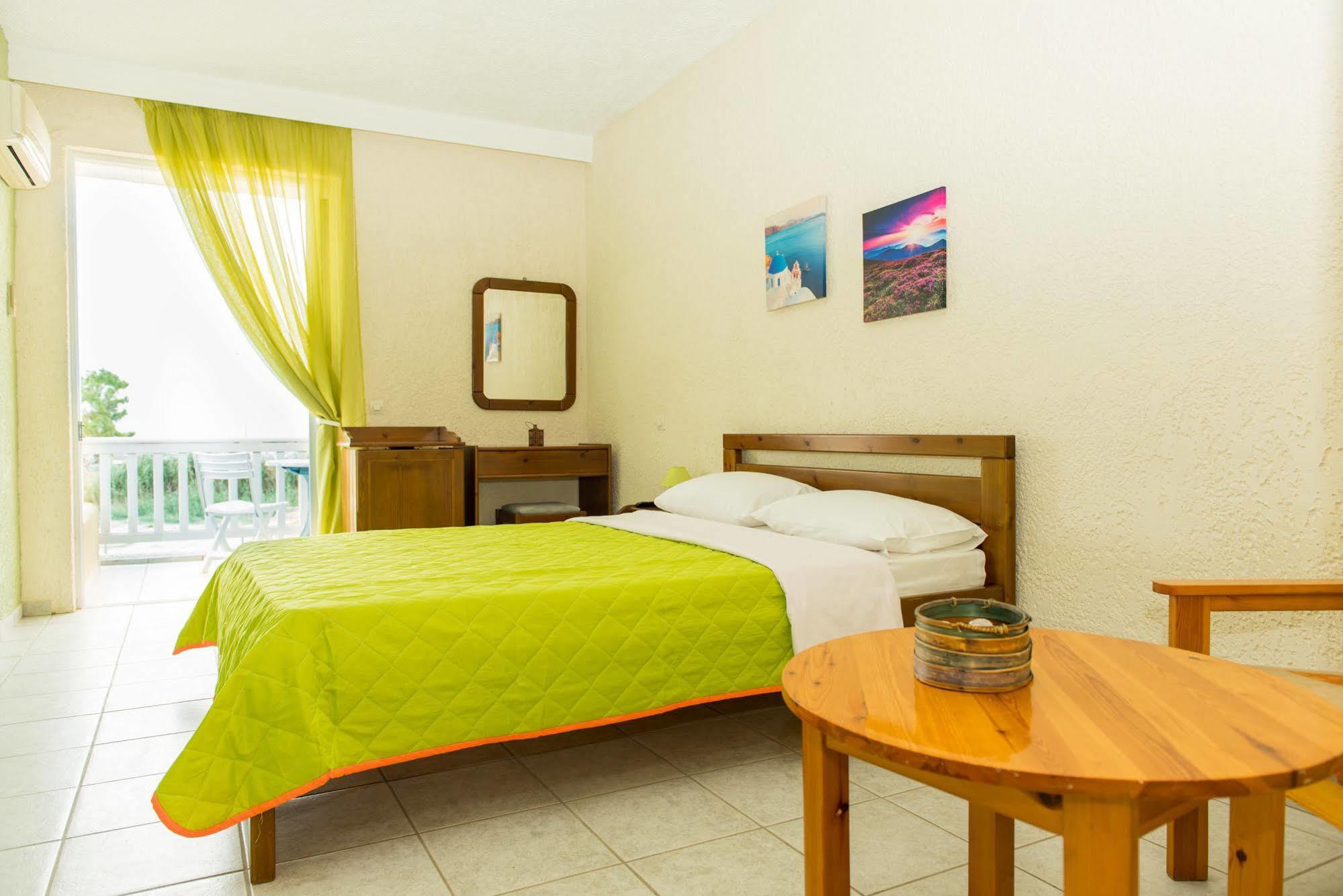 Hotel Vergina Лагониси Екстериор снимка